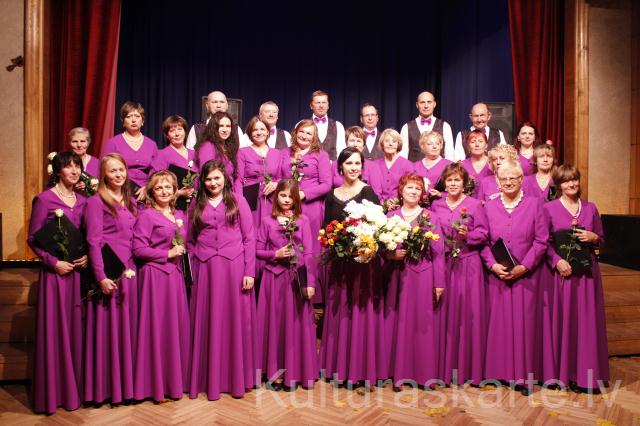 Jaunpils jauktais koris